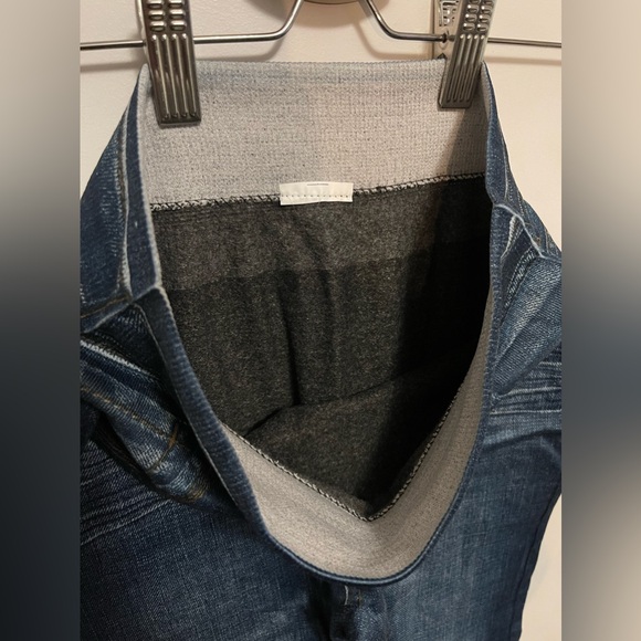 Fake Jeans Fleece Lined Leggings, One Size Fits Most - Picture 3 of 3